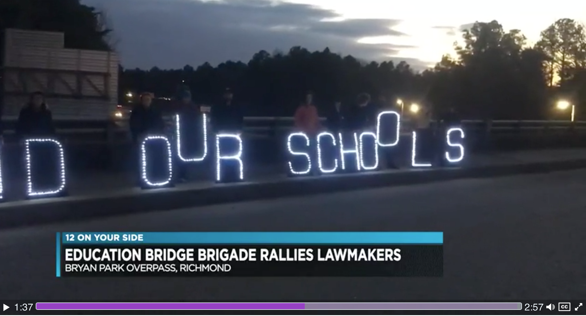 News 12 Richmond Virginia image of light-brigade signal  Bryan Park I95 Overpass 